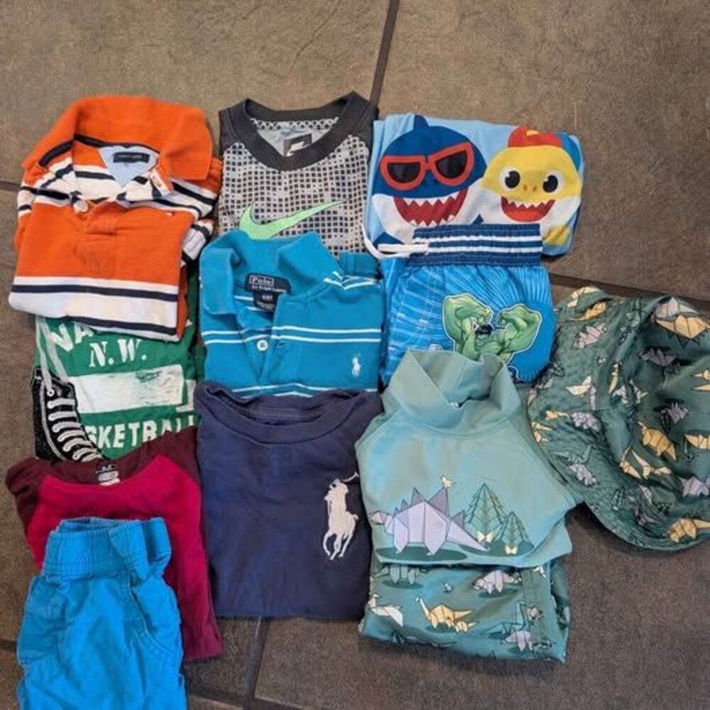 Bundle of Brand Name Boys Clothes 4T Nike Polo Tommy Gap Marvel